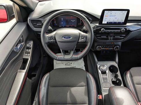 Used 2024 Ford Escape ST-Line w/ Cold Weather Package FWD image 17