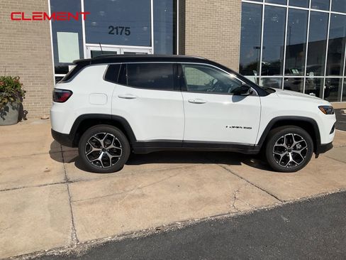 New 2026 Jeep Compass Limited image 4