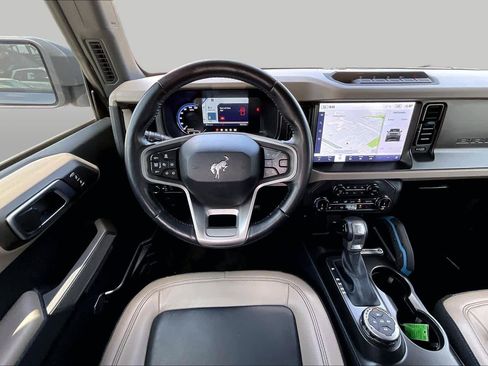 Used 2022 Ford Bronco Wildtrak AWD/4WD image 6