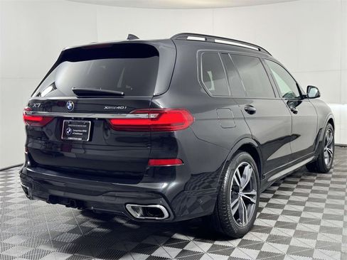 Used 2020 BMW X7 xDrive40i w/ M Sport Package image 10