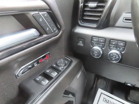 Used 2024 GMC Sierra 1500 AT4 w/ AT4 Premium Package AWD/4WD image 33