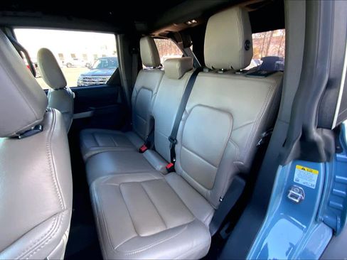 Used 2023 Ford Bronco Outer Banks w/ Sasquatch Package image 20