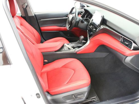 Used 2023 Toyota Camry XSE w/ TRD Appearance Package (TMS) FWD image 31