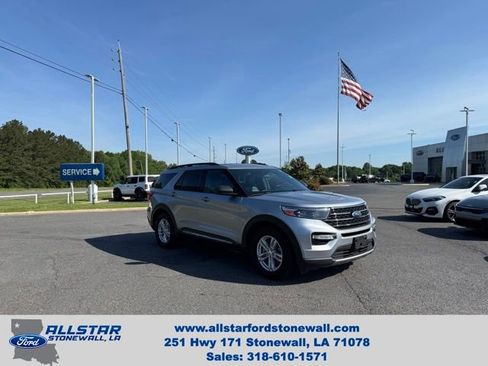 Used 2020 Ford Explorer XLT w/ Equipment Group 202A RWD image 1