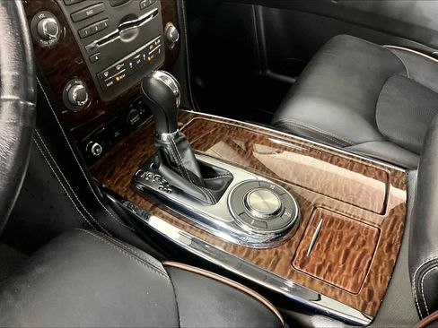 Used 2020 Nissan Armada Platinum w/ Captain's Chairs Package RWD image 15