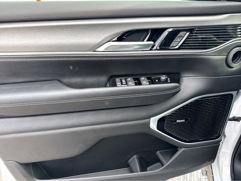 New 2026 Jeep Grand Wagoneer Limited image 14