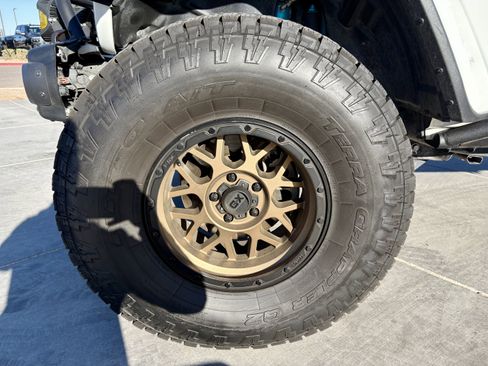 Used 2019 Jeep Wrangler Unlimited Rubicon image 9