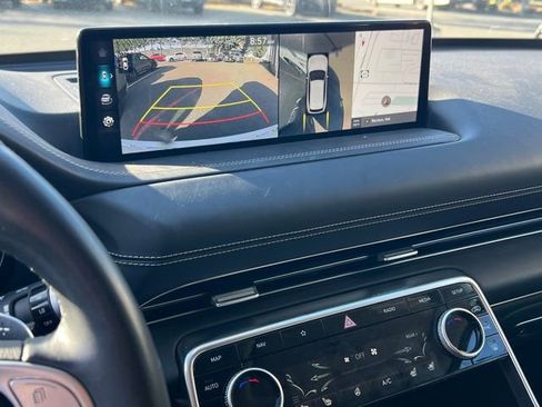 Used 2023 Genesis GV80 2.5T w/ Prestige 20" Package image 23