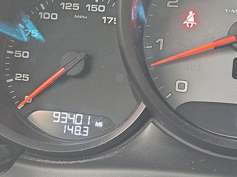 Used 2018 Porsche Macan S image 28