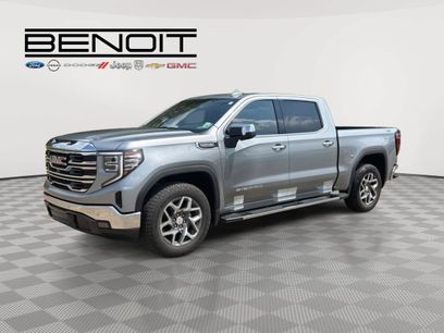 Used 2025 GMC Sierra 1500 SLT w/ SLT Premium Plus Package