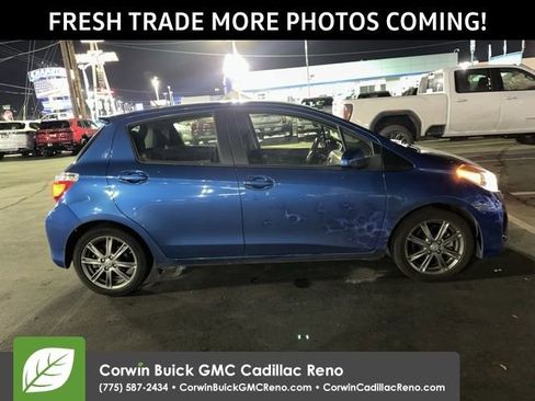 Used 2013 Toyota Yaris LE image 5