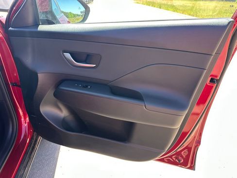 New 2026 Hyundai Kona Limited FWD image 15