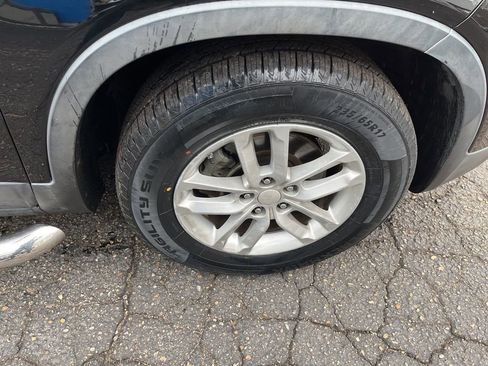 Used 2015 Kia Sorento LX image 27