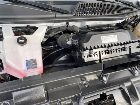 Used 2024 GMC Savana 2500 Extended image 16