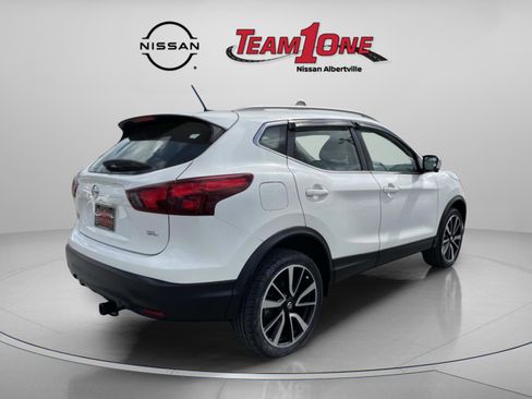 Used 2019 Nissan Rogue Sport SL w/ Premium Package image 6