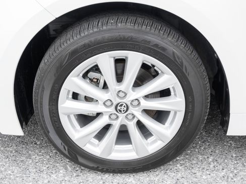 Used 2024 Toyota Corolla LE image 34