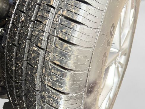 Certified 2023 Nissan Rogue S image 19