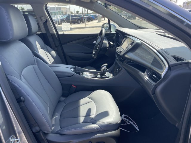 Used 2019 Buick Envision Essence FWD image 28