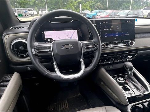 Used 2026 Chevrolet Colorado ZR2 AWD/4WD image 5