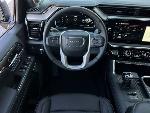 New 2026 GMC Sierra 1500 Denali AWD/4WD image 13