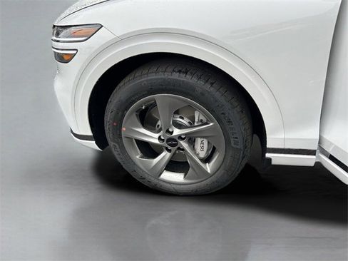 New 2026 Genesis GV70 2.5T Select image 36