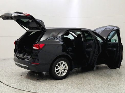 Used 2022 Chevrolet Equinox LT image 12