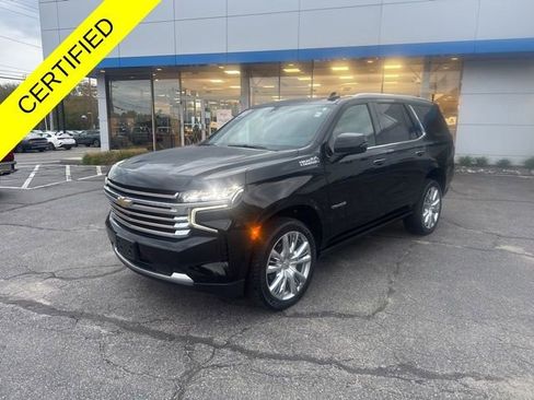 Used 2021 Chevrolet Tahoe High Country w/ Premium Package AWD/4WD image 4