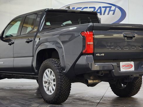 Used 2024 Toyota Tacoma SR5 image 8