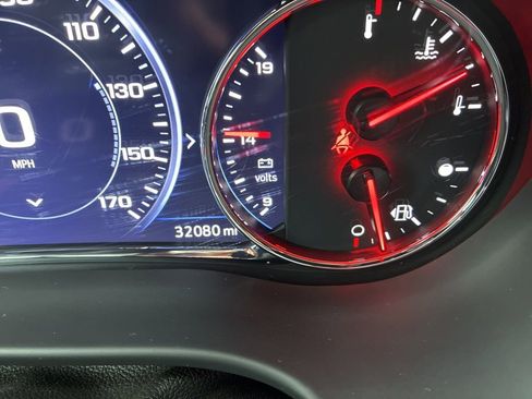 Used 2023 GMC Acadia AT4 image 12