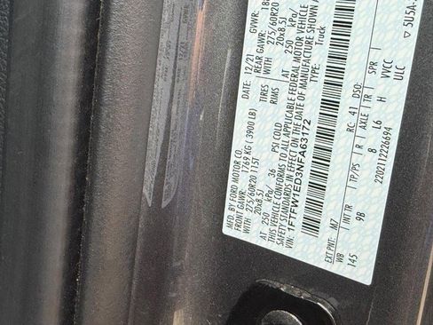 Certified 2022 Ford F150 Platinum w/ Equipment Group 701A High image 31