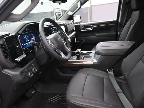 New 2026 Chevrolet Silverado 1500 RST w/ RST All Star Premium Package AWD/4WD image 8
