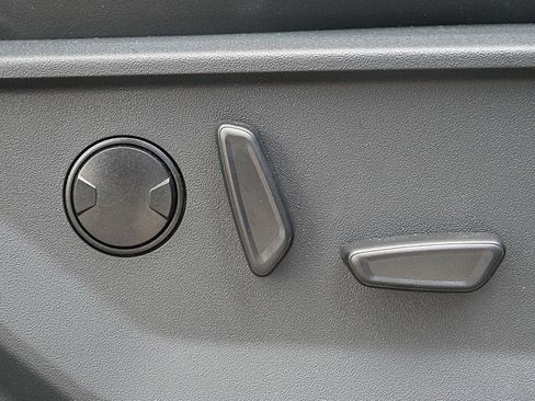 Used 2025 Ford Expedition Tremor image 76