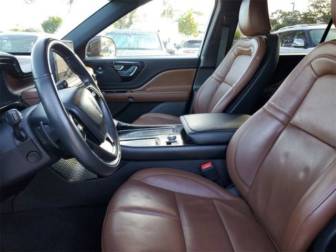 Certified 2023 Lincoln Aviator Reserve w/ Equipment Group 201A image 21