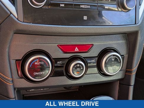 Certified 2022 Subaru Crosstrek 2.5i Limited w/ Moonroof Package 2 image 25