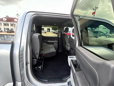 Used 2025 Ford F150 XLT w/ Equipment Group 301A Standard AWD/4WD image 11