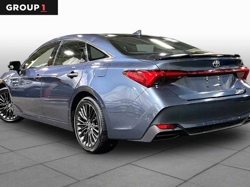 Used 2021 Toyota Avalon XSE w/ Carpet Mat Package (TMS) FWD image 12
