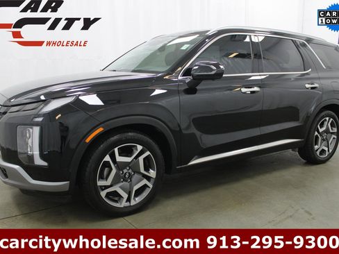 Used 2023 Hyundai Palisade Limited w/ Cargo Package image 1