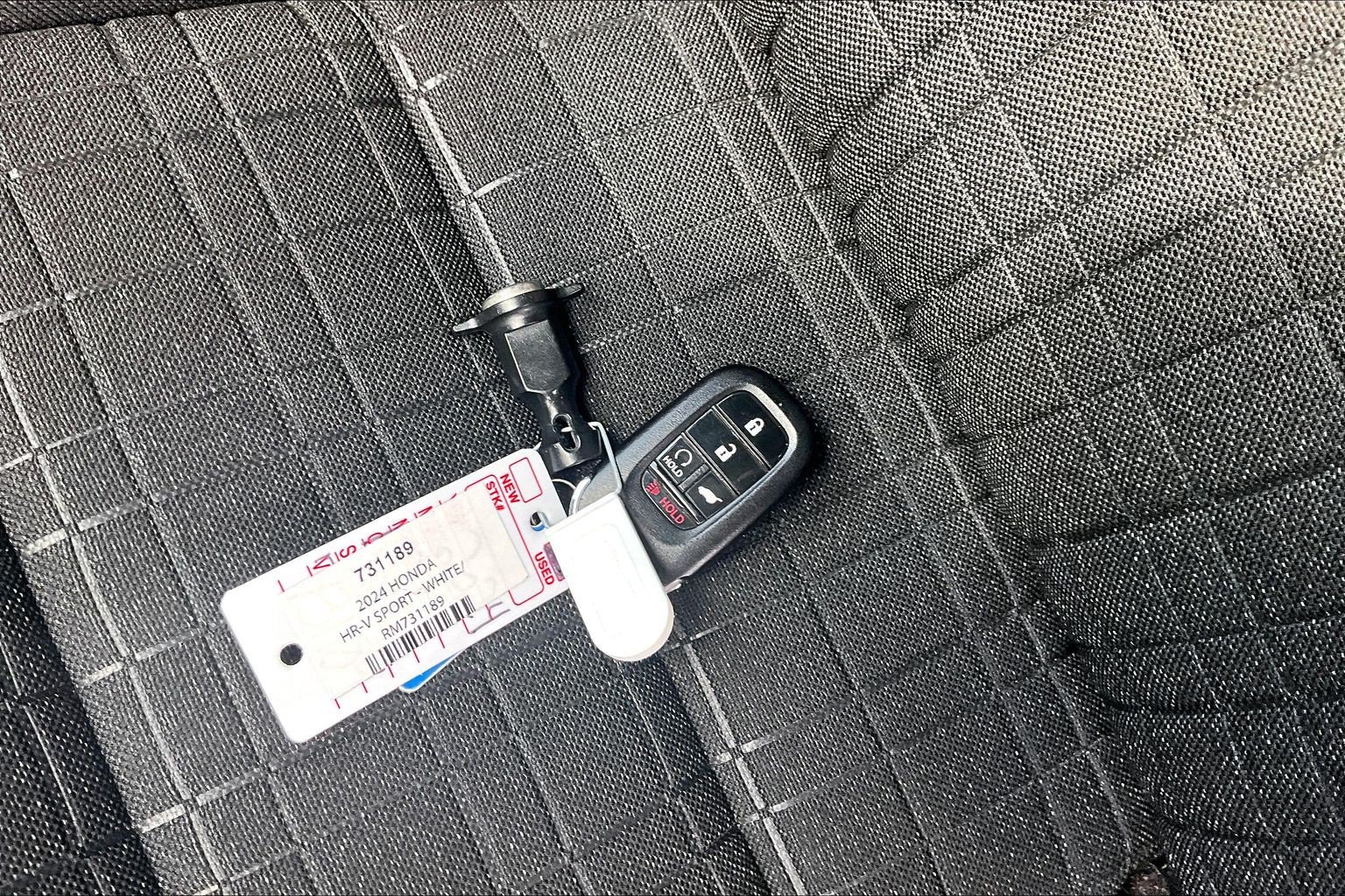 Used 2024 Honda HR-V Sport image 12