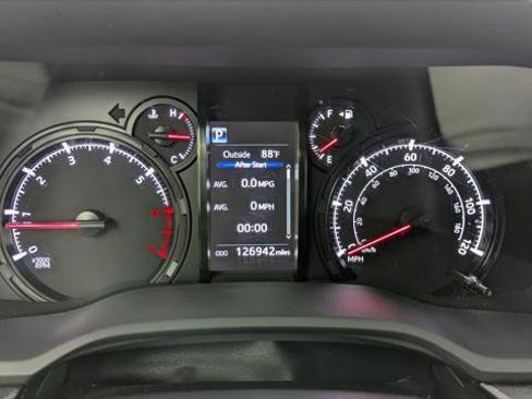Used 2020 Toyota 4Runner SR5 RWD image 26