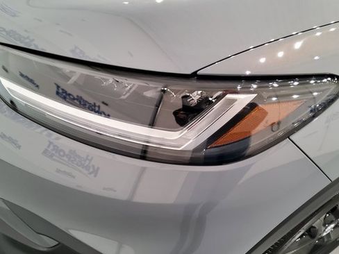 Used 2025 Honda HR-V Sport image 7