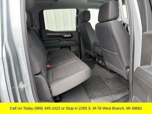 Used 2025 Chevrolet Silverado 1500 LT AWD/4WD image 37
