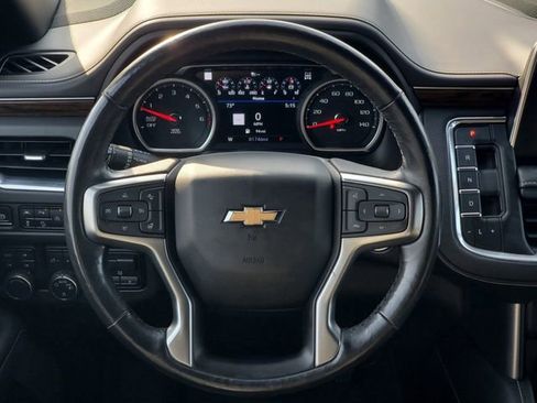 Used 2021 Chevrolet Tahoe Premier w/ Premium Package image 32