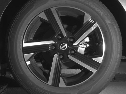 Used 2025 Nissan Sentra SV image 14