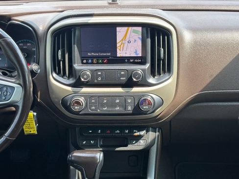 Used 2021 GMC Canyon Denali RWD image 14