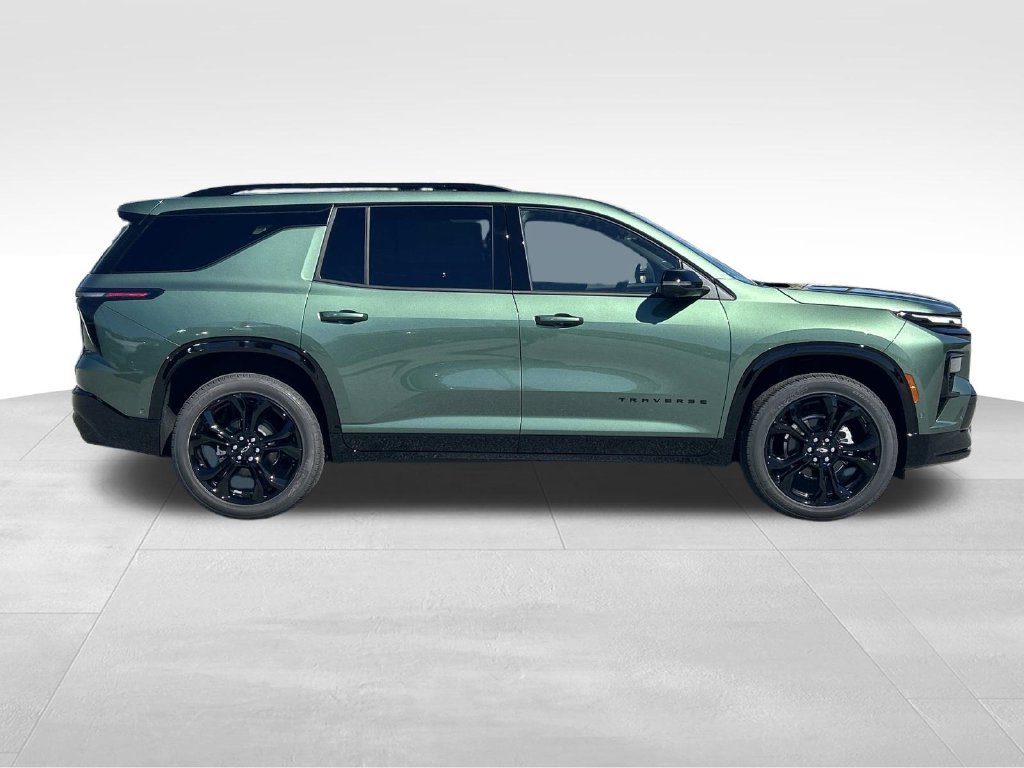 New 2027 Chevrolet Traverse RS AWD/4WD image 2