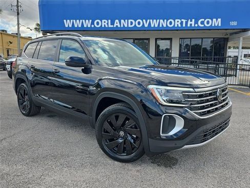 New 2026 Volkswagen Atlas SE image 28