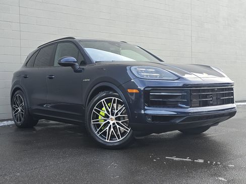 New 2026 Porsche Cayenne E-Hybrid image 7
