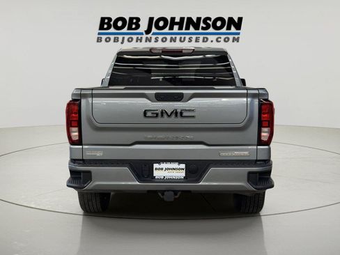 Used 2024 GMC Sierra 1500 Elevation w/ LPO, Elevation Black Package AWD/4WD image 9