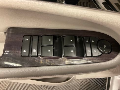 Used 2017 Buick Enclave Premium w/ Experience Buick Package AWD/4WD image 10