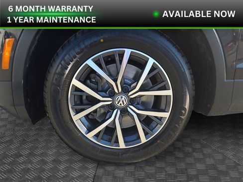 Used 2020 Volkswagen Tiguan SE image 33